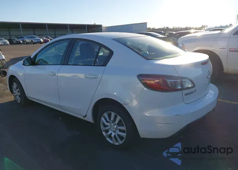 2010 Mazda Mazda3 I Sport z USA, uszkodzony, nr VIN JM1BL1SFXA1261395